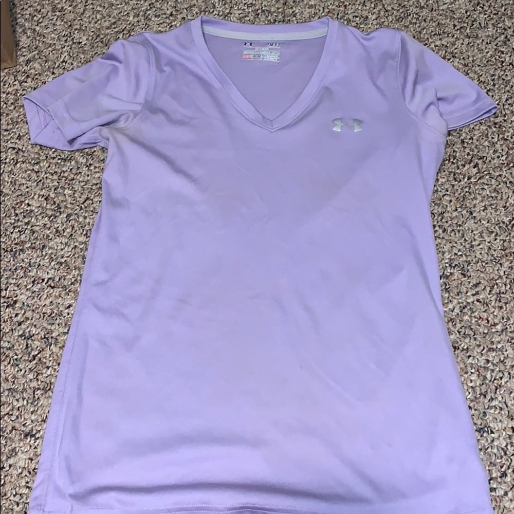 Athletic shirt
